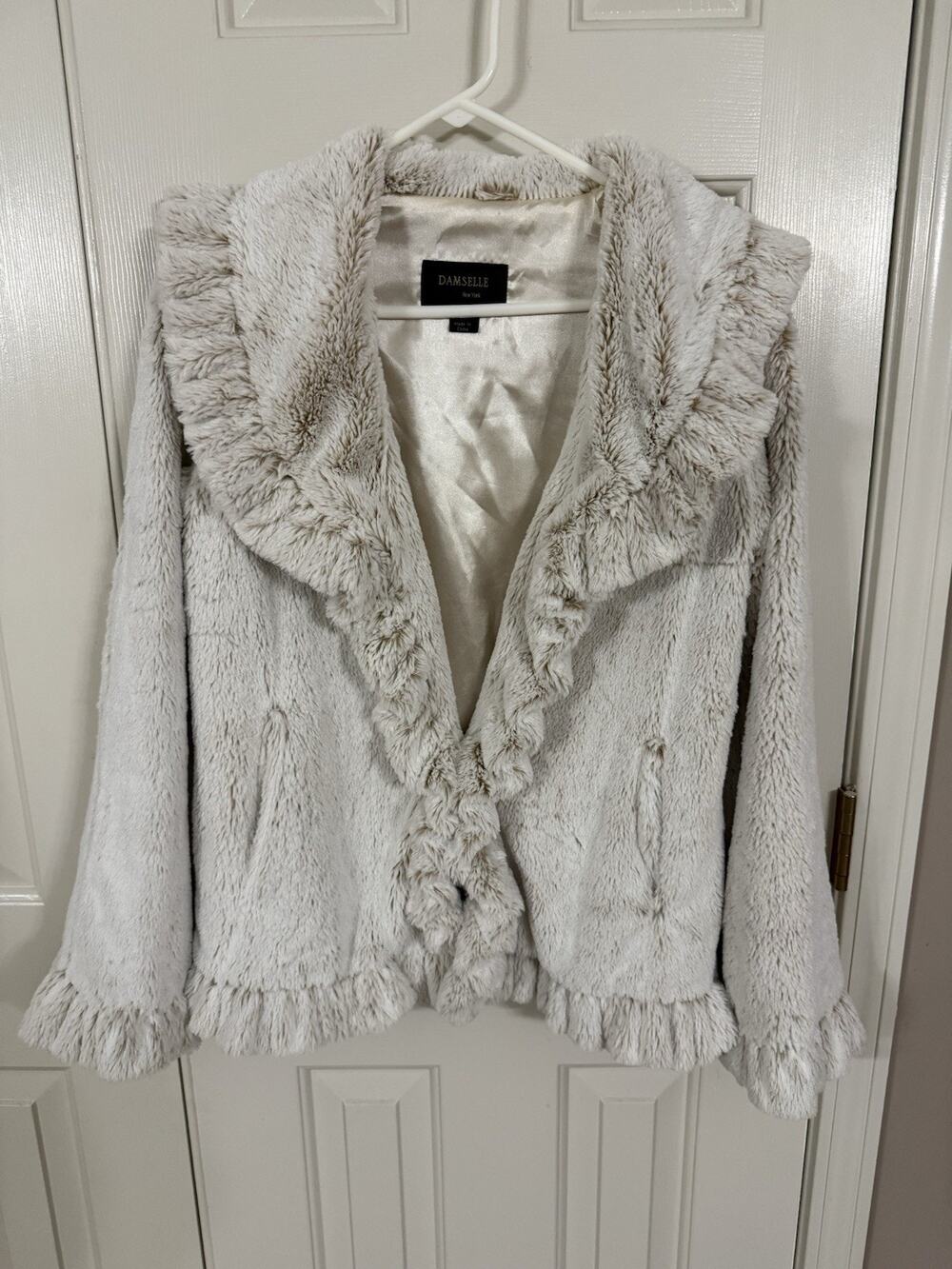 Damselle New York Cream Faux Fur Jacket XS